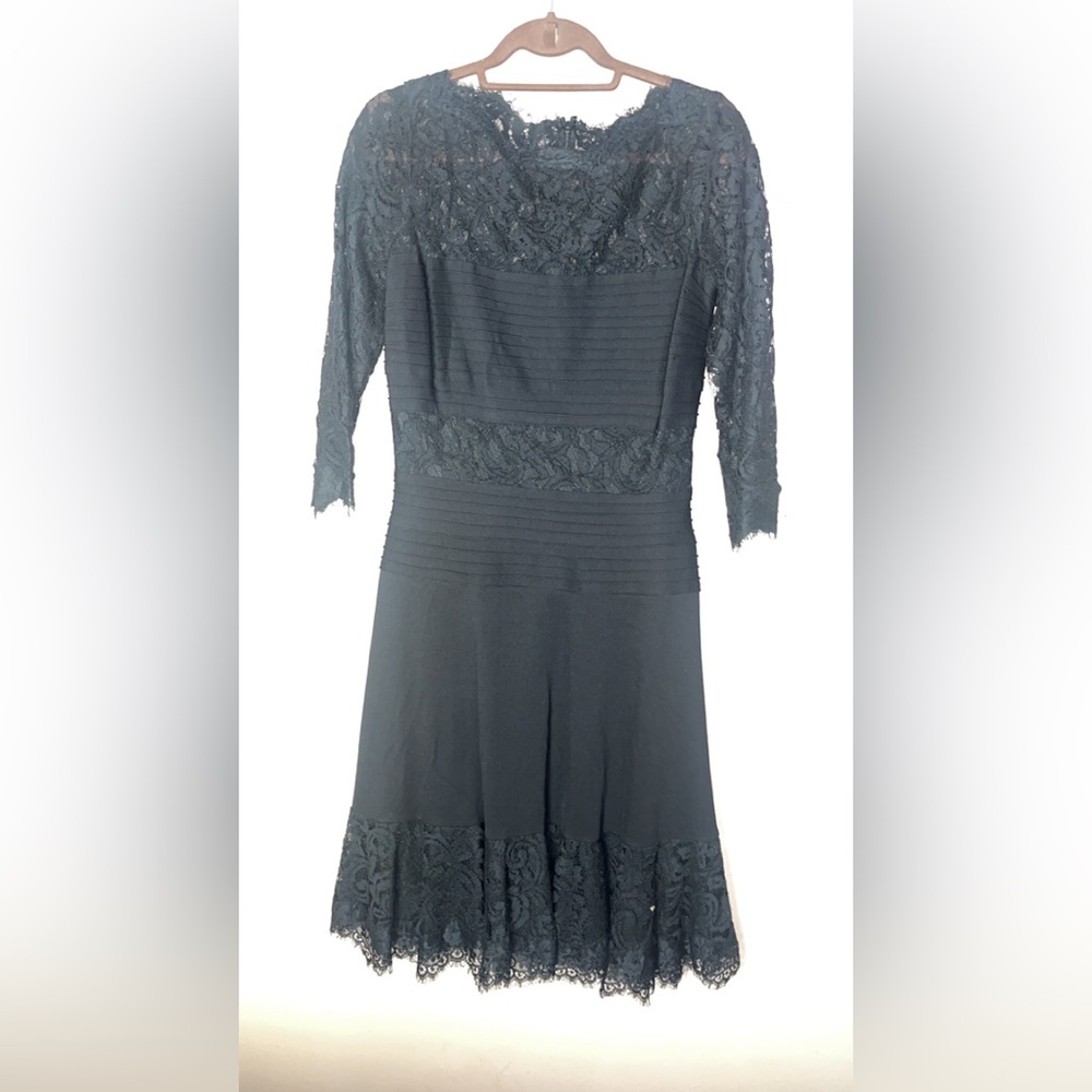 Tadashi Shoji Black Lace Lined Mid Sleeve #S00